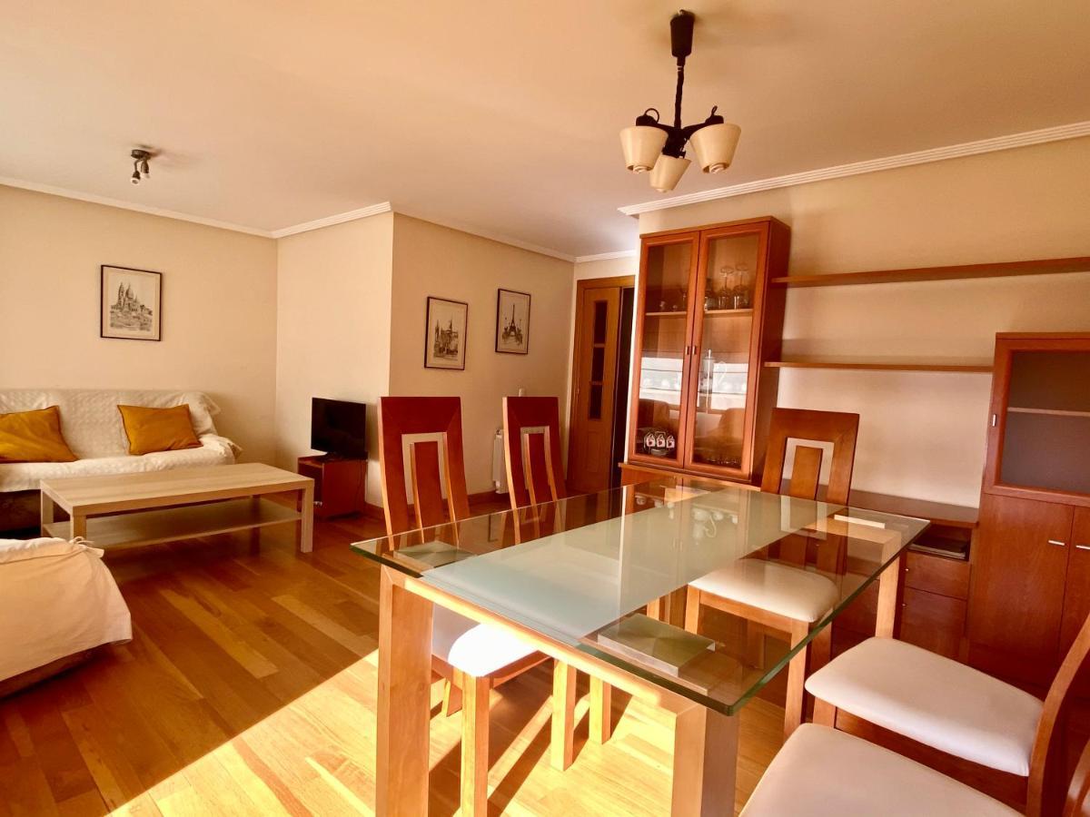 Appartamento Housingleon - San Marcos Con Garaje Esterno foto